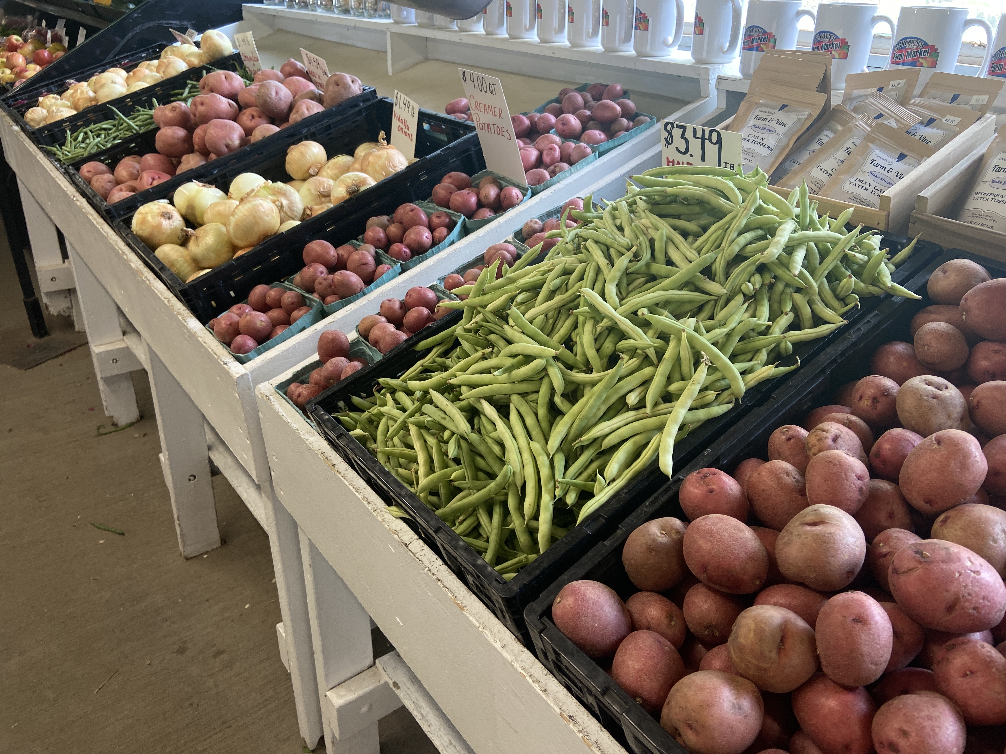 Fresh Local Produce – Brown's Family Farm Market