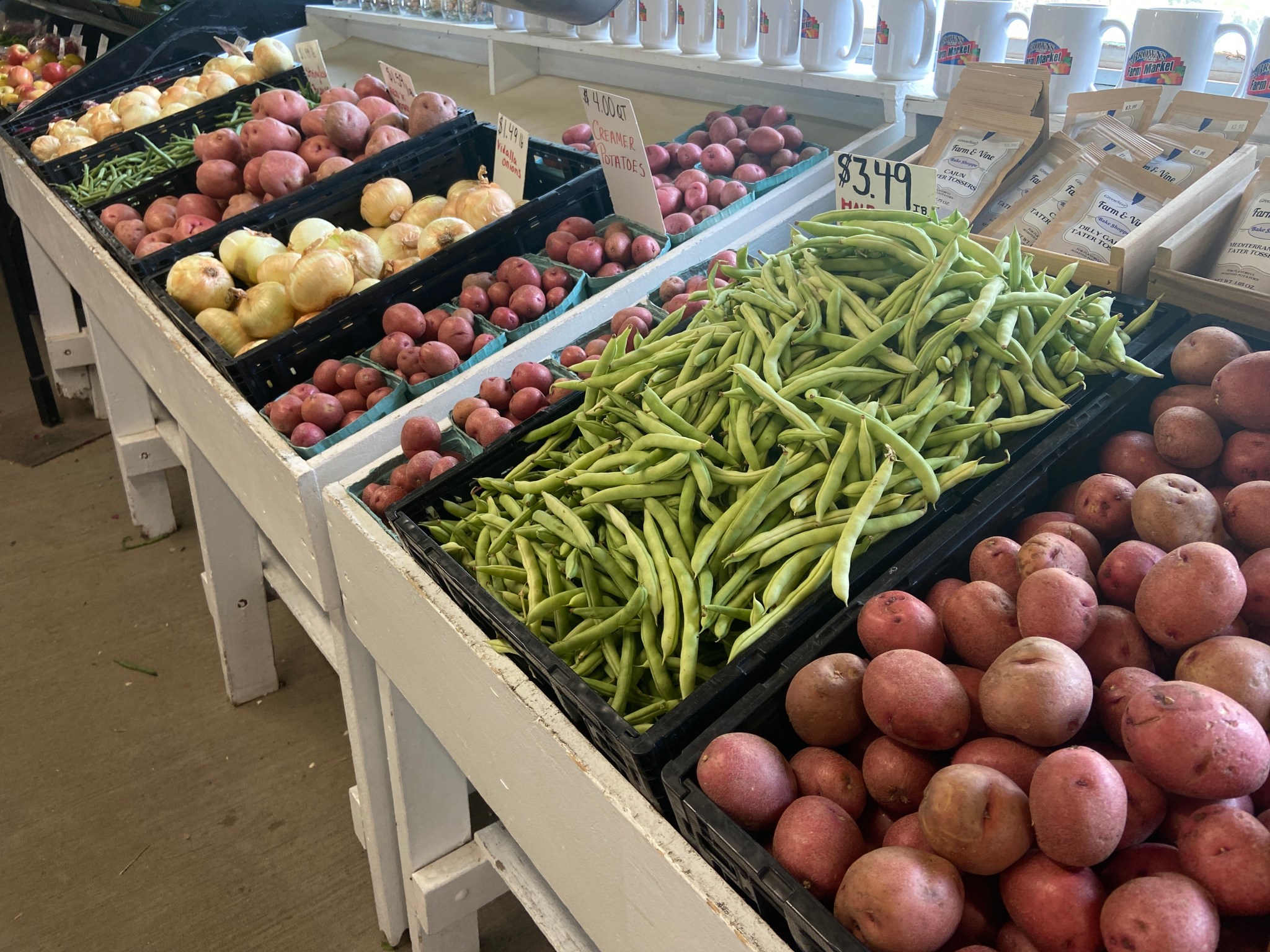 Brown s Family Farm Market Family Owned And Operated For Over 31 Years brown-s-family-farm-market-family-owned-and-operated-for-over-31-years