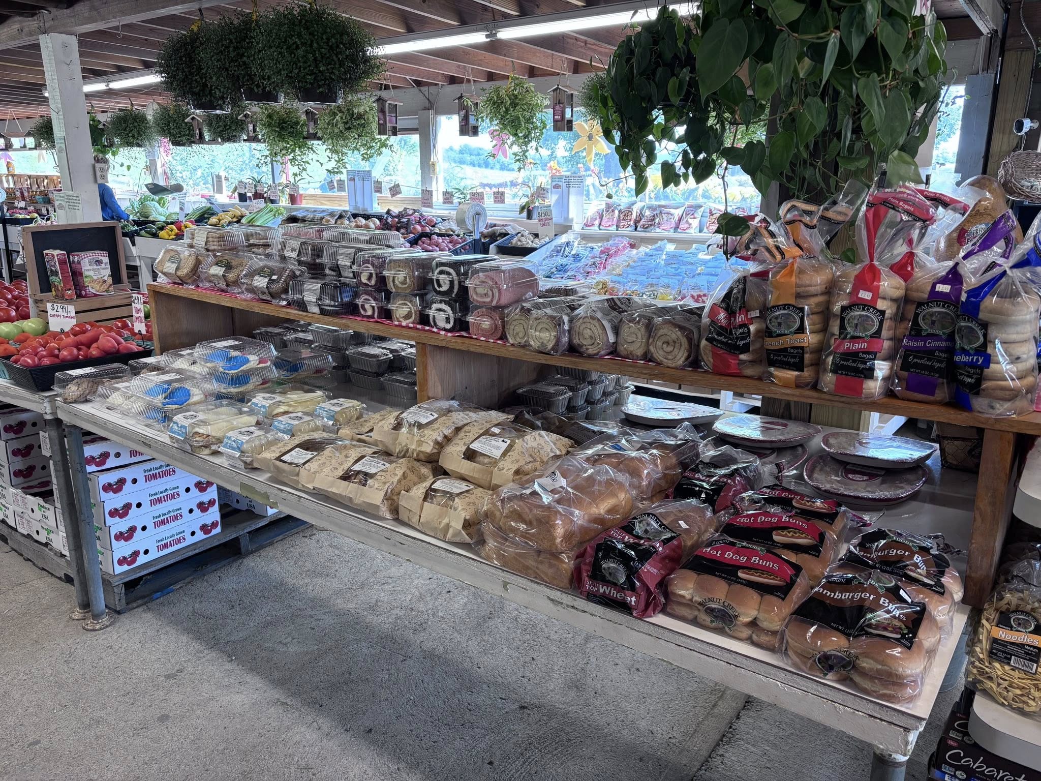 Brown s Family Farm Market Family Owned And Operated For Over 31 Years brown-s-family-farm-market-family-owned-and-operated-for-over-31-years